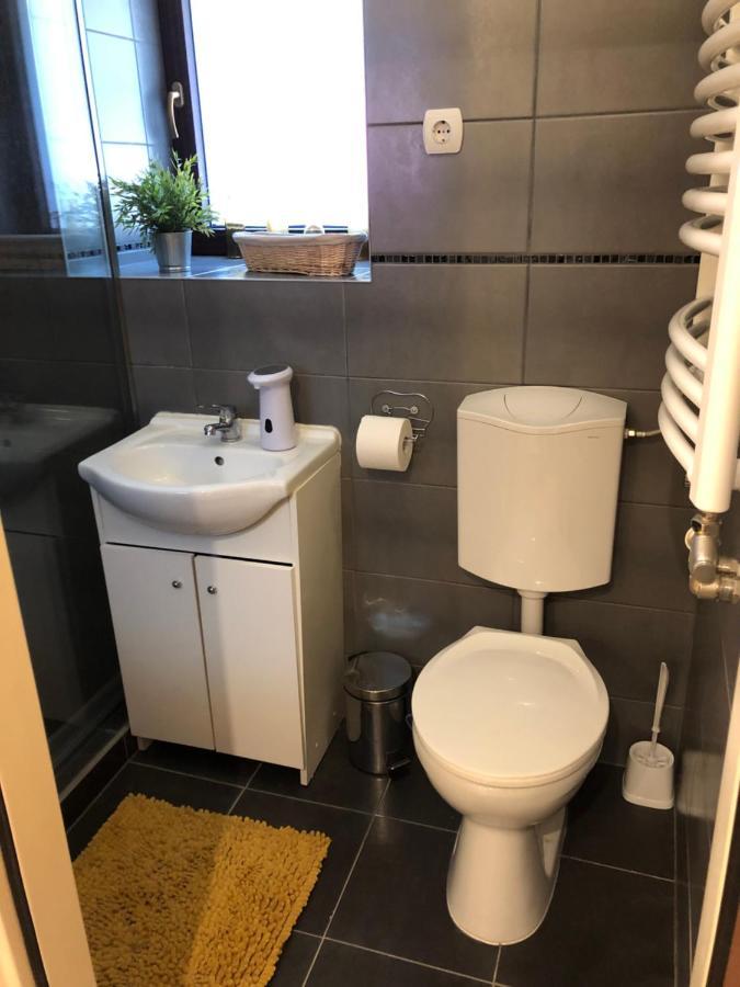 Milla Apartman Сентендре Екстериор снимка